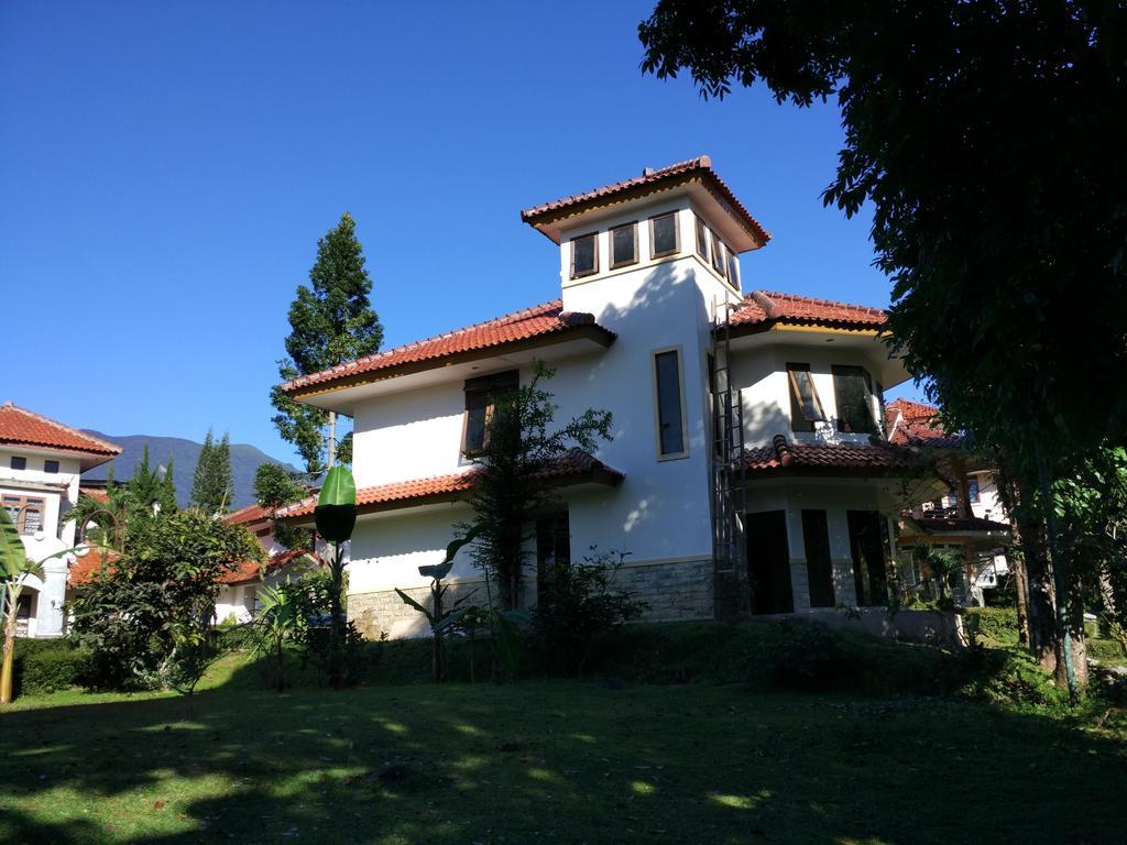 Villa Sabrina Bumi Ciherang Panjaweujan Ngoại thất bức ảnh