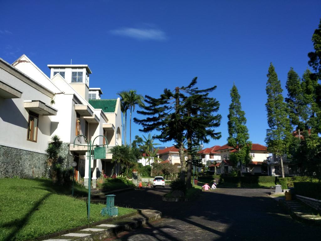 Villa Sabrina Bumi Ciherang Panjaweujan Ngoại thất bức ảnh