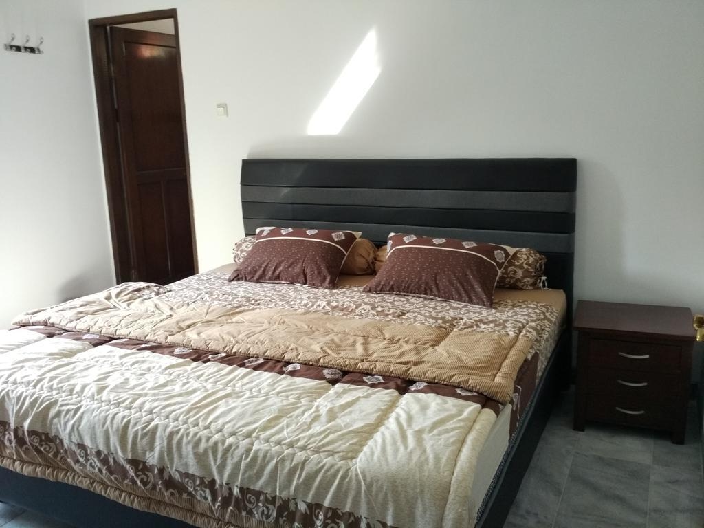 Villa Sabrina Bumi Ciherang Panjaweujan Ngoại thất bức ảnh